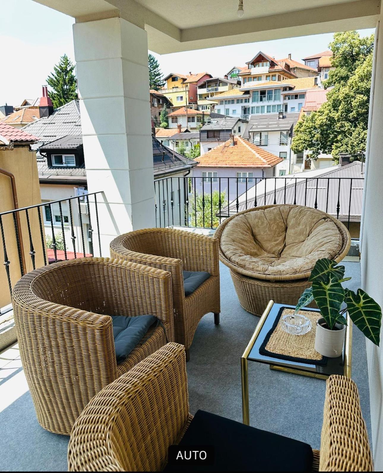 Layla'S Home Free Parking Saraievo Exterior foto